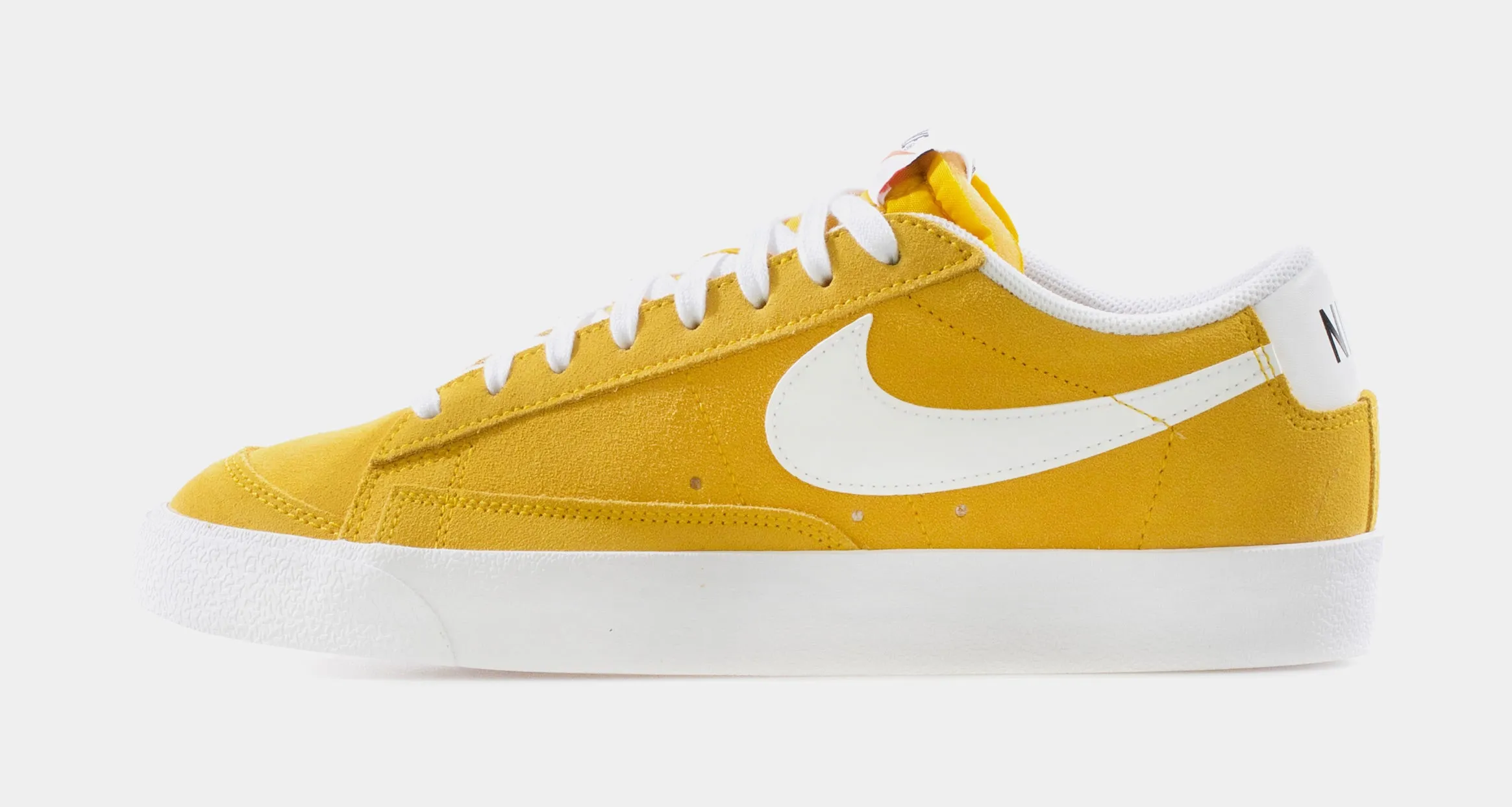 Blazer Low 77 Mens Lifestyle Shoe (Yellow/White)