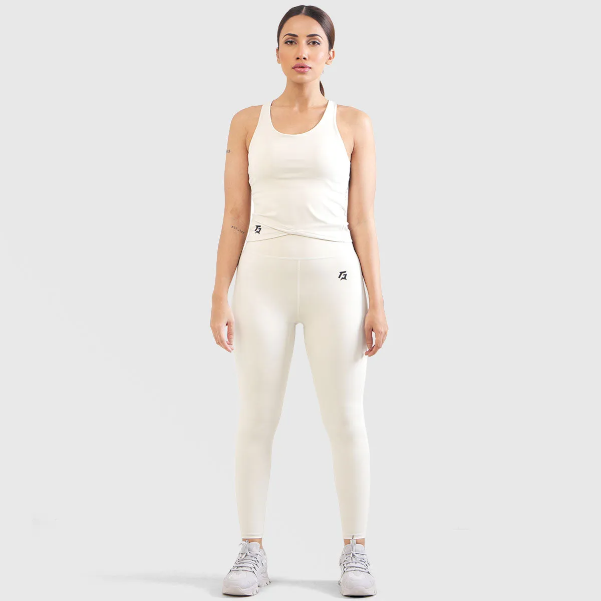 Curvet Sports Bra (Cream)